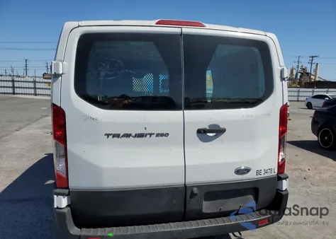 2020 Ford Transit T-250 z USA, uszkodzony, nr VIN 1FTBR1Y86LKB13703